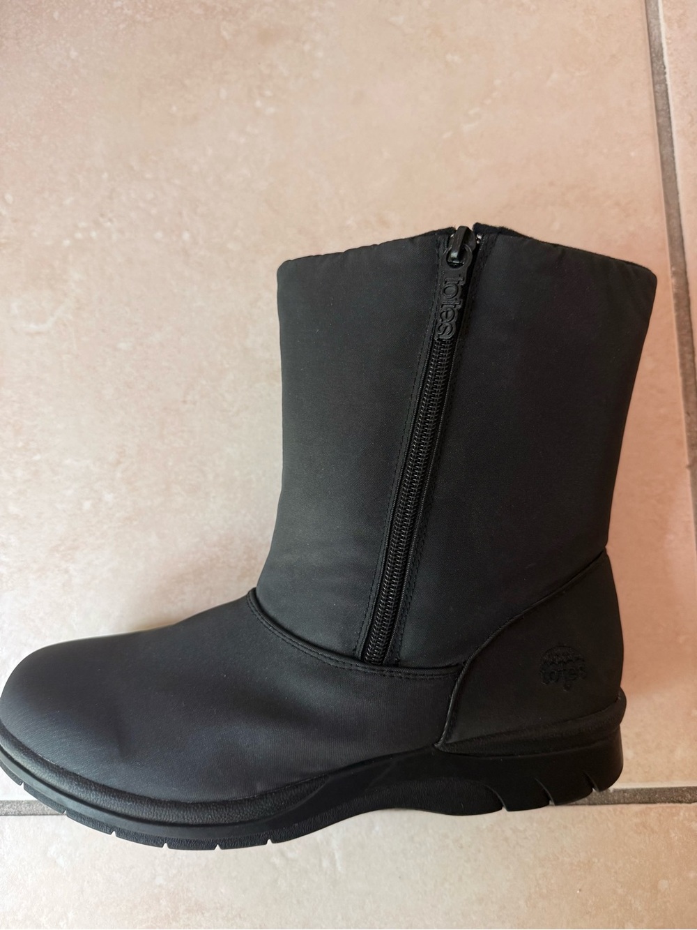 TOTES Black Mid-Calf Winter Rain Boots 9.5